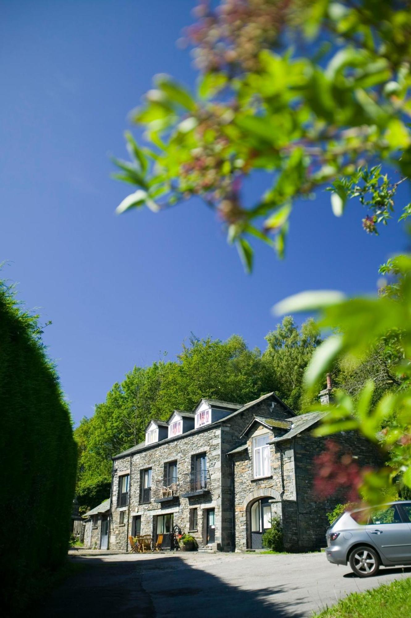 Yewfield Self Catering Apartments Hawkshead Extérieur photo